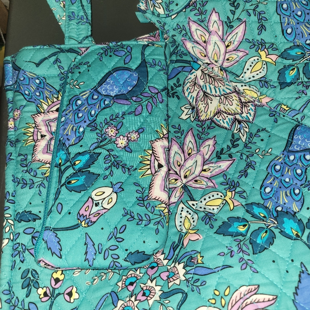NEW Vera Bradley Peacock Garden (NWT) Tote Bag Bundle of 5 final price - Picture 8 of 9